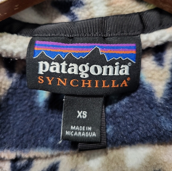 Patagonia Synchilla Snap-T Pullover Bandicoot Marrow Print Women's Size X-Small - Picture 7 of 8
